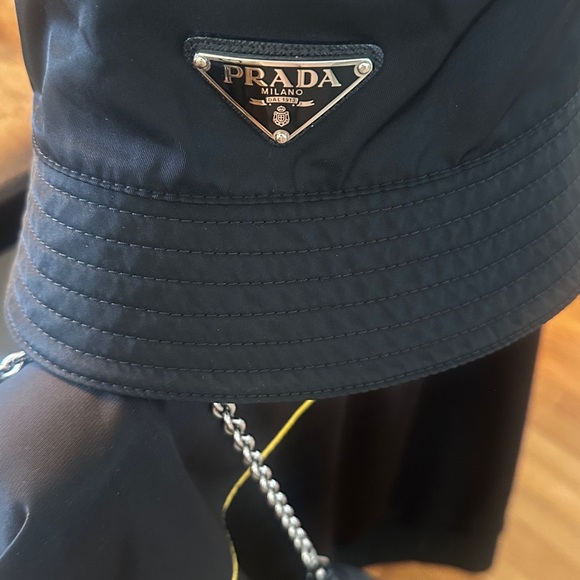 Prada Classic Black Bucket Hat - Picture 7 of 11